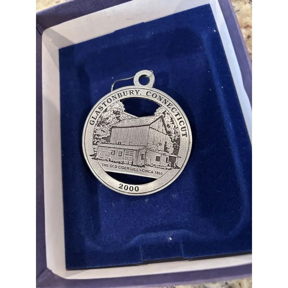 2000 Genuine Pewter GLASTONBURY‎ Connecticut Old Cedar Mill Ornament 2631
